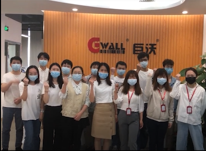 待春暖花開(kāi)，我們摘下口罩相見(jiàn)